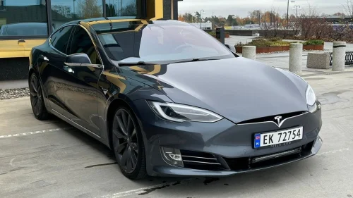 TESLA Model S 75D 4WD - Utvidet garanti til mars 2026 - 1 eier