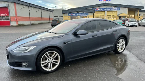 TESLA Model S 75D 4WD, vellholdt, 21" sommer ++