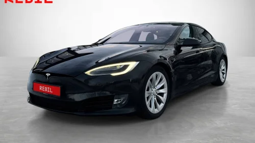 TESLA Model S 75D, Panoramatak, AWD, Autopilot, Luft, Chrome Delete