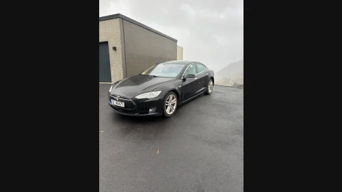 TESLA MOTORS Model S 70D