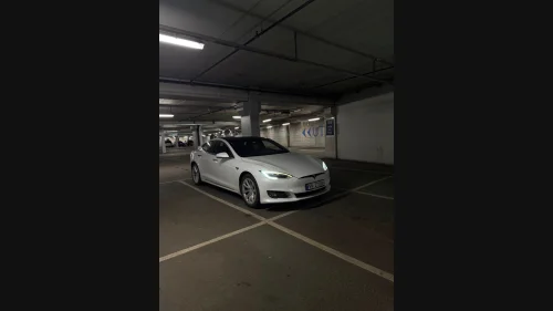 TESLA MOTORS Model S Tesla Model S 75D