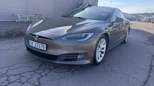 TESLA MOTORS Model S 90D, GRATIS LADING,VINTERPAKKE