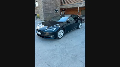 TESLA MOTORS Model S 75D 4WD