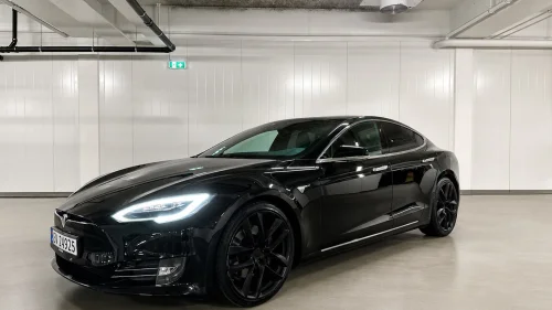 TESLA Model S 75D/4WD/21"/Premium/Dual motor/Pano/Tech/CCS +++