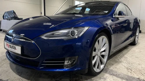 TESLA MOTORS Model S 85D CCS/FRI SUPERLADING/PANORAMA/SOLTAK/LUFT+++
