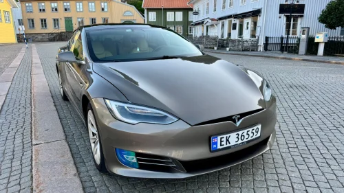 TESLA MOTORS Model S 75D 4WD