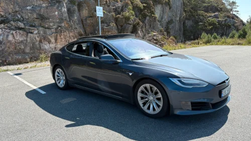 TESLA MOTORS Model S 75D 4WD