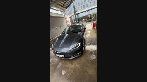 TESLA Model S 75D 4WD