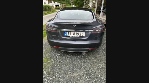 TESLA MOTORS Model S 70D