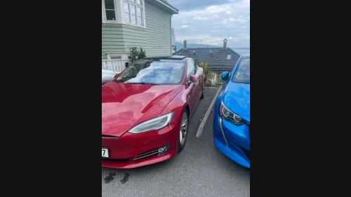 TESLA MOTORS Model S 75D 4WD