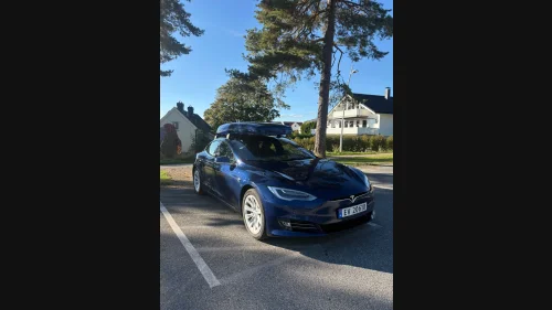 TESLA Model S 75D 4WD
