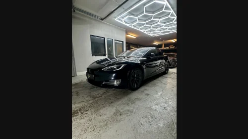 TESLA Model S 75D 4WD