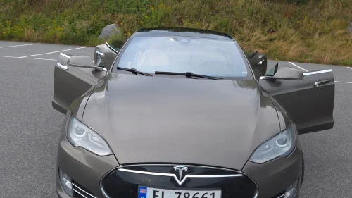 TESLA MOTORS Model S 70D.gratis superlading som følger bilen