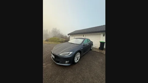 TESLA MOTORS Model S 70D