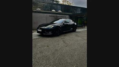 TESLA MOTORS Model S 90D 4WD