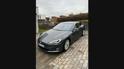 TESLA Model S 75D 4WD
