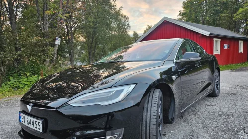 TESLA Model S 100D 4WD
