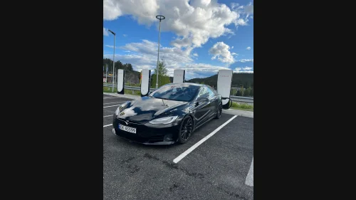 TESLA MOTORS Model S 60D 4WD