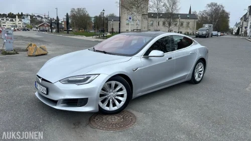 TESLA MOTORS Model S 75D AWD - Nye bremser rundt baut - Velholdt!