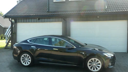 TESLA Model S 75D 4WD, ny kompressor og luftfjærer, eu-ok