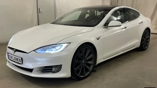 TESLA Model S 75D AWD FACELIFT ACC AUTOPILOT CCS LUFT NAVI PANO