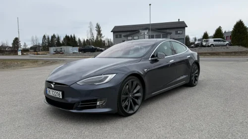 TESLA Model S 75D 4WD | Skinn, | Luftfjæring  | CCS | EU