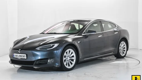 TESLA Model S 75D AWD FACELIFT ACC LUFT CCS PANO NAVI LED