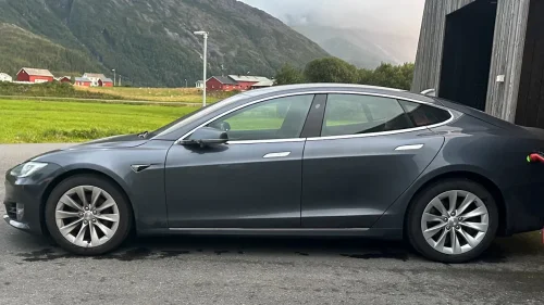 TESLA Model S Long Range Plus /Raven /Enhanced Autopilot/ Premium lyd