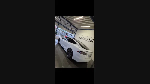 TESLA MOTORS Model S P90D Performance 4WD, sort skinn, fri lading, CCS