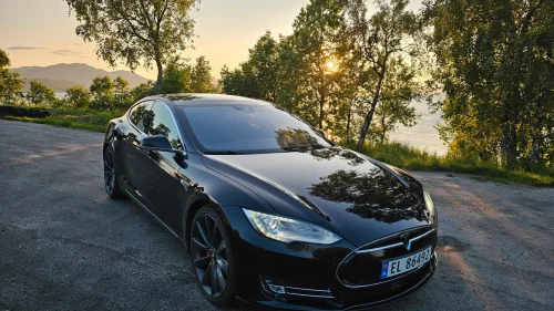 TESLA MOTORS Model S P90D 4WD Ludicrous