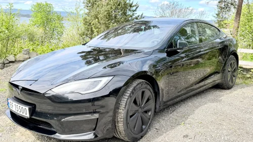 TESLA Model S Long Range