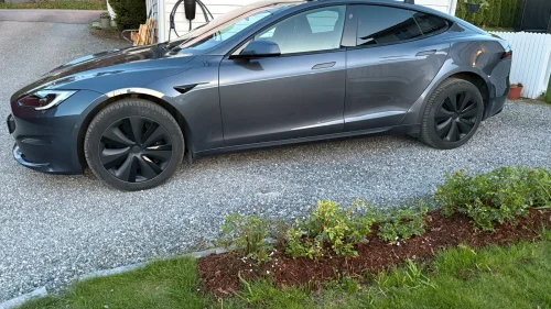TESLA Model S Long Range