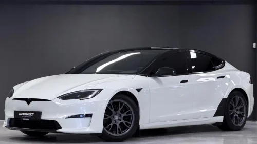 TESLA Model S Plaid 1020 HK Premium / SORT SKINN/KROK /S&V/LAV KM