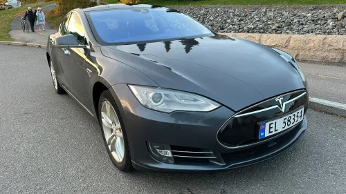 TESLA MOTORS Model S P85D 700hk, tilstandsrapport, Hifi, Gratis lading, 21"