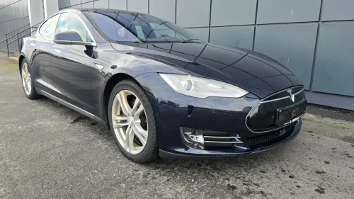 TESLA MOTORS Model S 85D/PREMIUM/AP/GRATIS LADING/KARBON/CCS/EUOK 2028