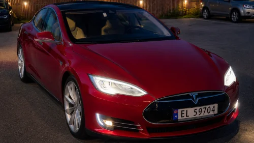 TESLA MOTORS Model S AWD85