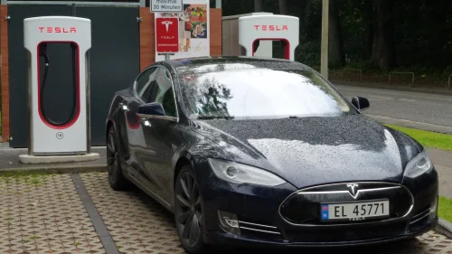 TESLA MOTORS Model S P85D Performance