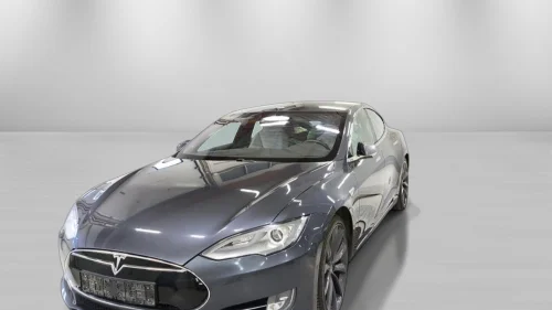 TESLA MOTORS Model S P85D Performance