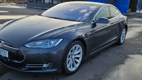 TESLA MOTORS Model S 85D, gratis lading,  eu ok autopilot,  4x4 masse utstyr