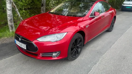 TESLA MOTORS Model S 85D | Gratis lading | Autopilot | Premium connectivity
