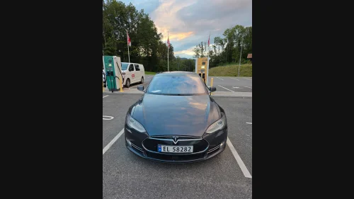 TESLA MOTORS Model S Tesla Model S P85D 700hk, gratis lading,ccs, mye utstyr