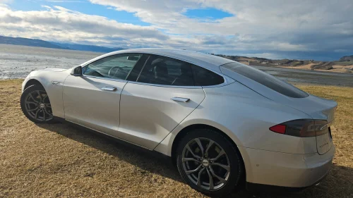 TESLA MOTORS Model S 85D. Defekt batteri. Nylig EU-godkjent++