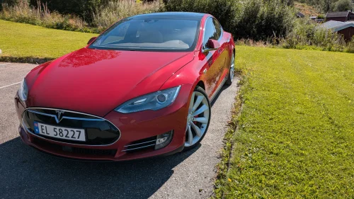 TESLA MOTORS Model S P85D Performance/Insane+/Pano/Gratis lading/CCS/HiFi...