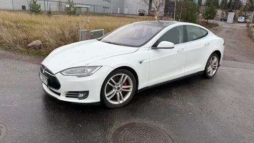 TESLA MOTORS Model S P85D PERFORMANCE,GRATIS LADING,EU-OK 9-27