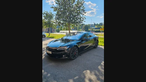 TESLA MOTORS Model S P85D Performance 4WD Gratis lading! Batteriet reparert!