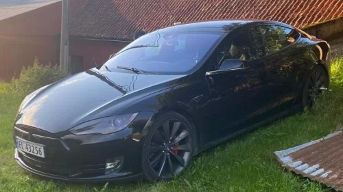 TESLA MOTORS Model S P85D 4x4 Free Supercharge Luftfjæring