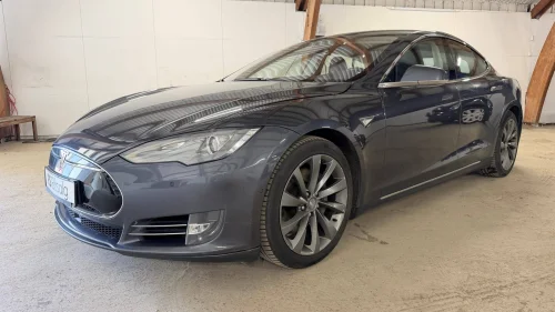 TESLA MOTORS Model S 85D/AWD/AUTOPILOT/DELSKINN/VELHOLDT