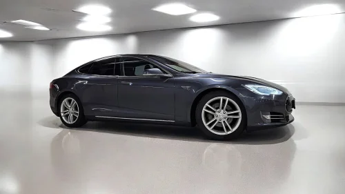 TESLA MOTORS Model S 85D / Gratis Lading/ MCU2 / Autopilot/ Vinterpakke/ CCS