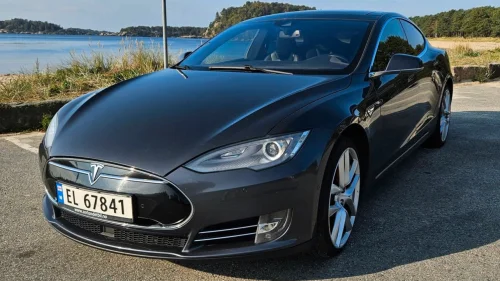 TESLA MOTORS Model S P85D 762 hk Ludicrous EU feb 2027 Gratis lading