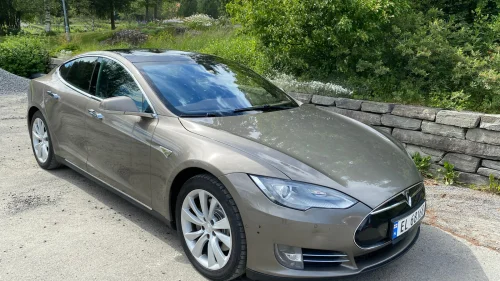 TESLA MOTORS Model S 70D/AP1/NextGen/Pano/Luft/Gratis lading/